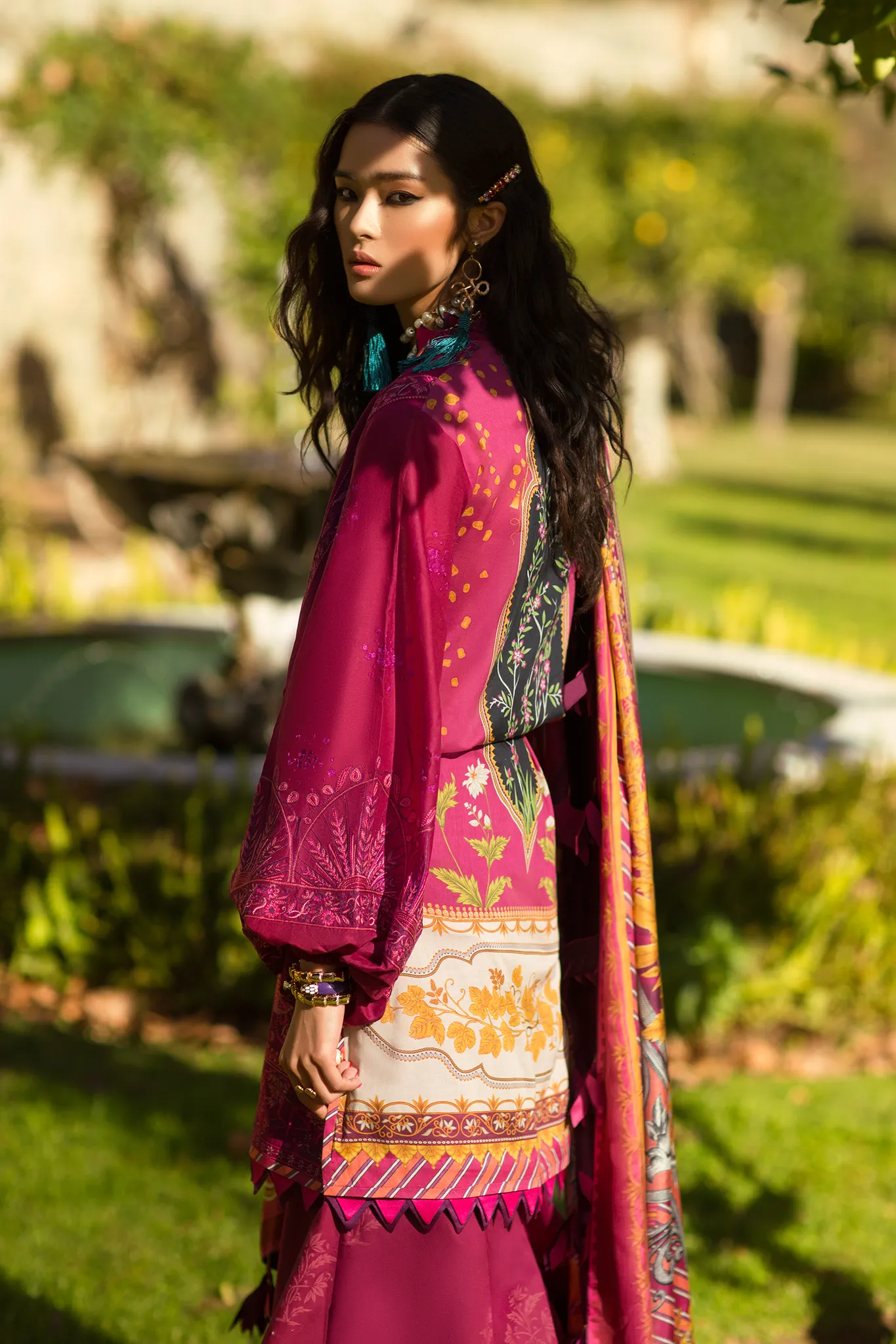 Élan Luxury Lawn Collection 2019 – EL-12 A (LUJURIA)