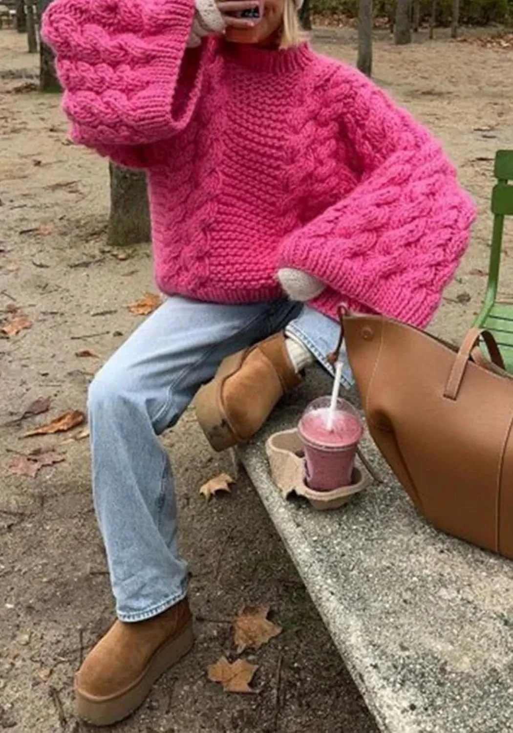 LETSVDO Women's Oversized Cable Knit Sweater Long Sleeve Crewneck Baggy Slouchy Chunky Pullover Sweaters